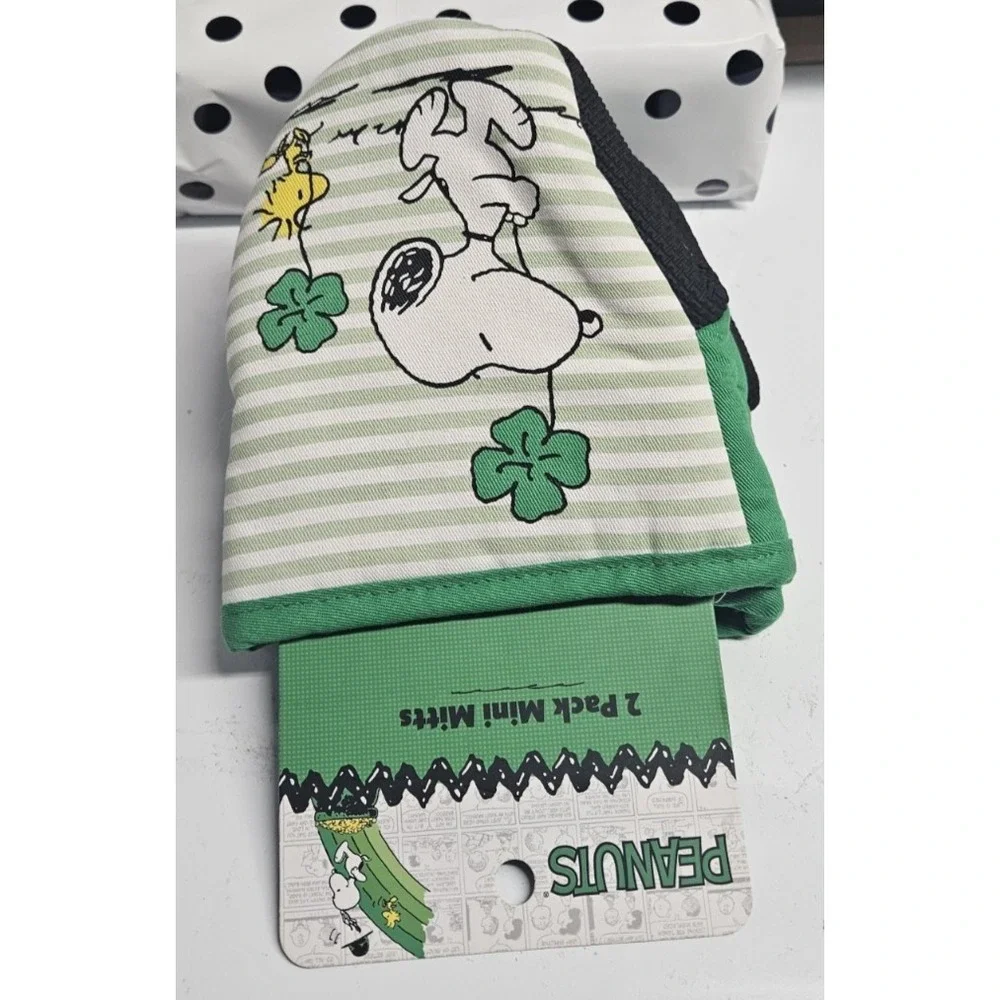NWT PEANUTS 2pack oven mini‎ mittens kitchen 100% cotton